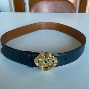 NWOT Navy Leather Vineyard Vines Belt with Gold Buckle - Sz Medium